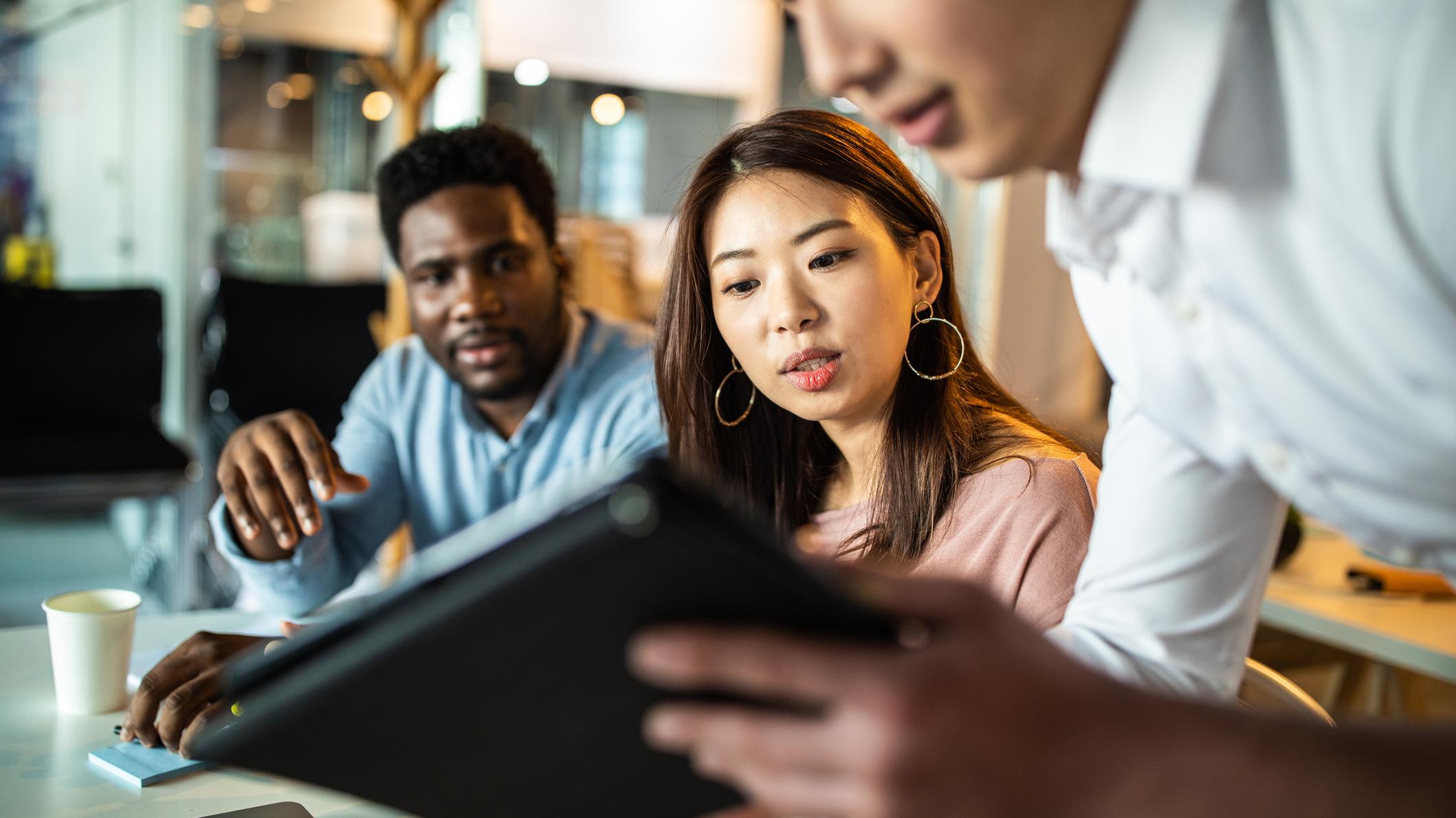 demonstration on tablet